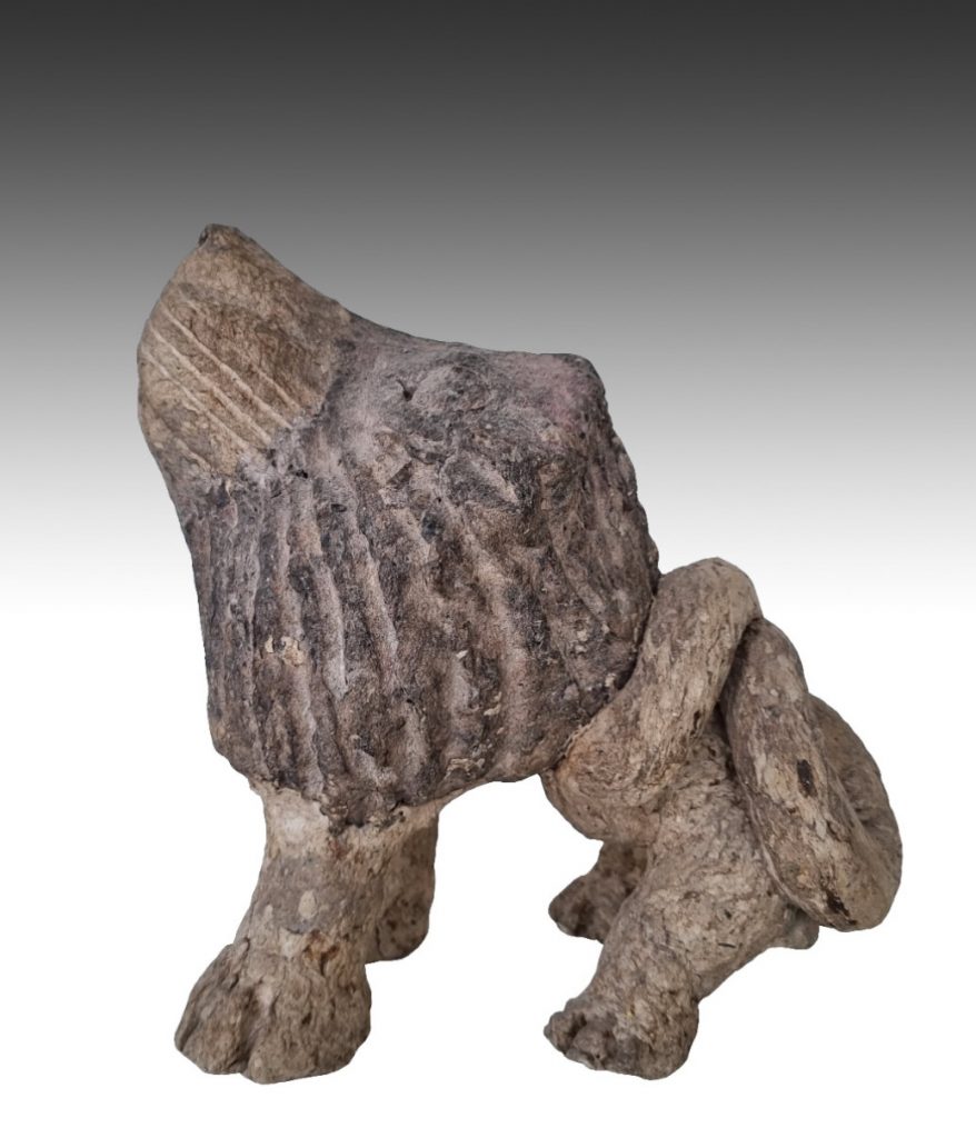 AA-030-image,Untitled, 2012 Papier Mache 21 x 25 x 13 cm