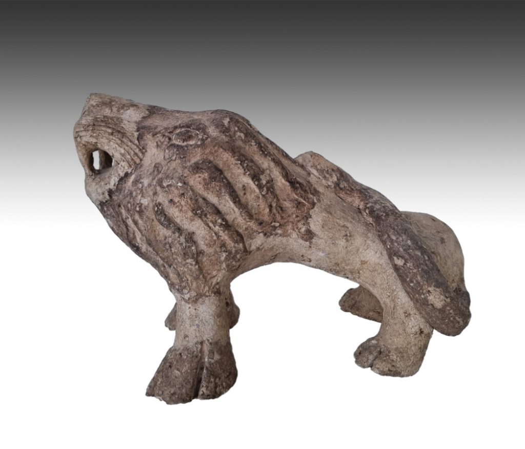 AA-031-image,Untitled , 2021 Papier Mache 37 x 17 x 24 cm