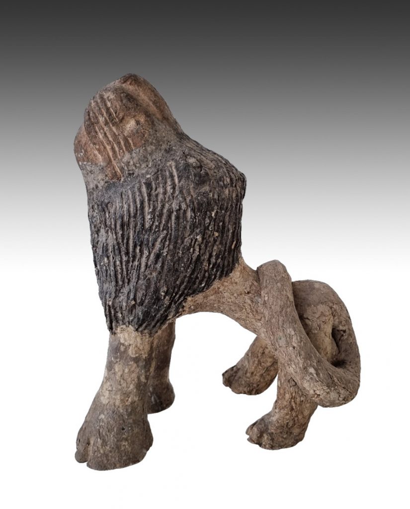 AA-033-image,Untitled, 2012 Papier Mache 30 x 23 x 14 cm