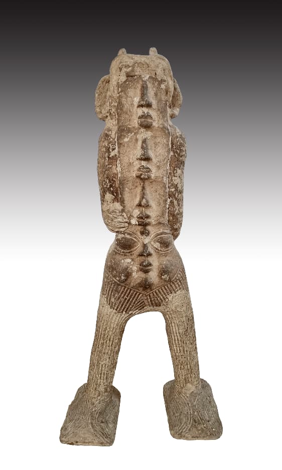 AA-036-image, cover photo, Untitled, 2014 Papier Mache 103 x 45 x 30 cm